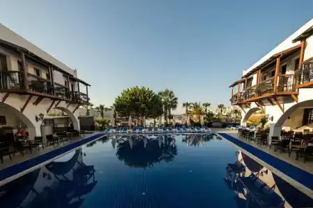 Costa Bitezhan - All Inclusive - 95