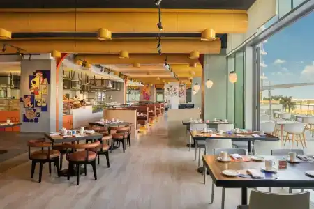 The WB Abu Dhabi, Curio Collection by Hilton - 1