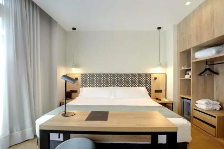 Catalonia Excelsior - 60