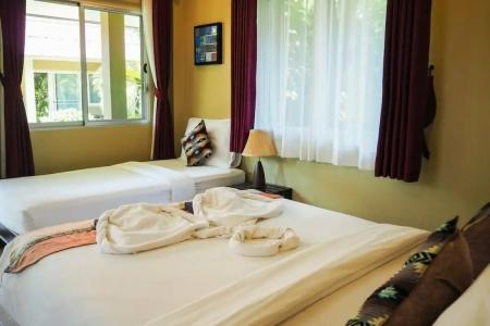 Lanta Castaway Beach Resort - 65