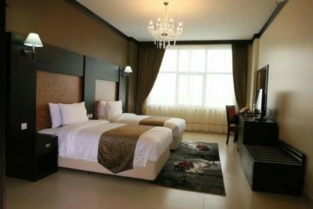 Royal Phoenicia - 95