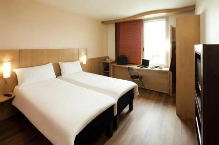 Ibis Barcelona Castelldefels - 11