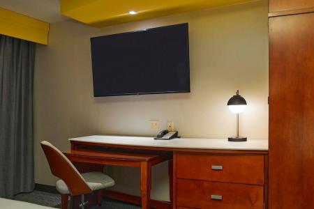 Courtyard Medford Airport - 45