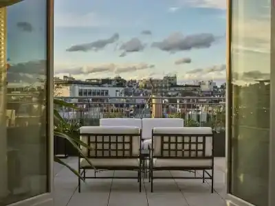 Hôtel Plaza Athénée - Dorchester Collection - 94