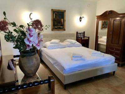 The Houses of History - anno 1830 - 73