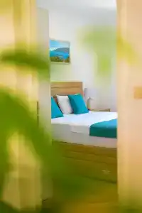 Apart M.S. KATUNJANIN - 56