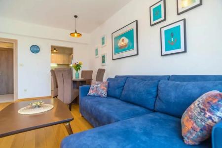 Apart M.S. KATUNJANIN - 63