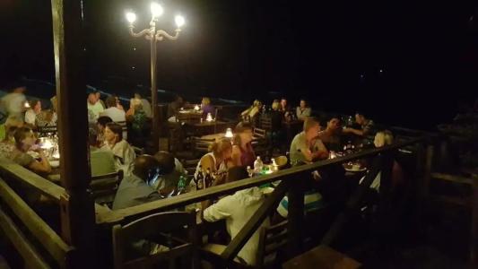 Langi Langi Beach Bungalows - 16