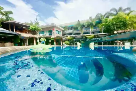 Momento Resort - 0
