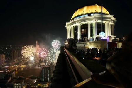 lebua at State Tower - 12