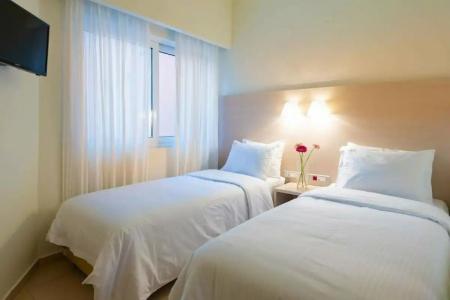 High Beach Resort - 14