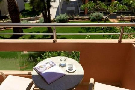 High Beach Resort - 36