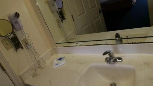 Texas Inn Downtown McAllen - 40