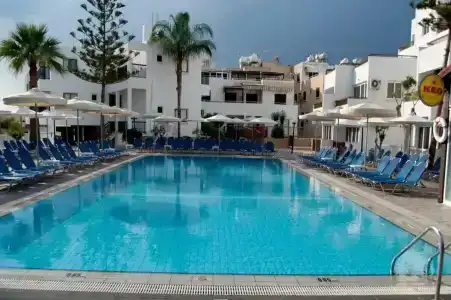 Christabelle Apartments - 20