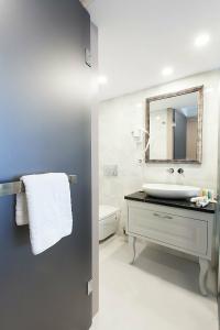 Galata Grace - 75