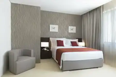 Avenue Dubai - 29