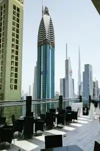 Four Points by Sheraton Downtown Dubai - 2