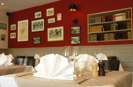 Kyriad Vannes Centre Ville - 92