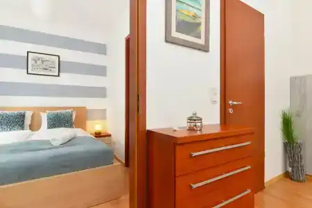 Lord Residence - 8