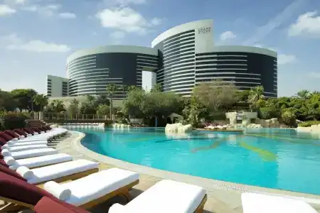 Grand Hyatt Residence - 16