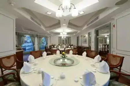 Evergreen Laurel Bangkok - 75