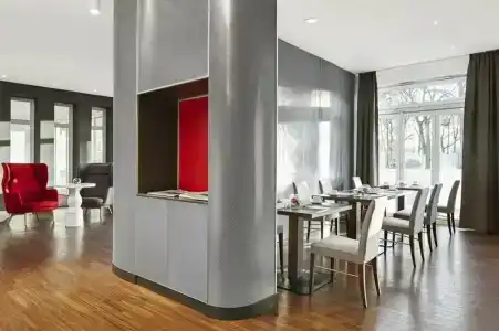 NH Collection Hamburg City - 57