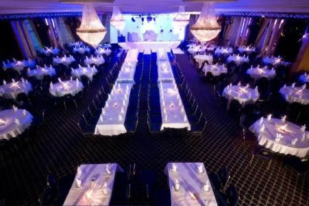 Riviera - Family and couples only - 39