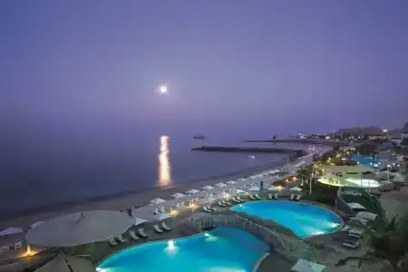 Radisson Blu Resort, Fujairah - 25