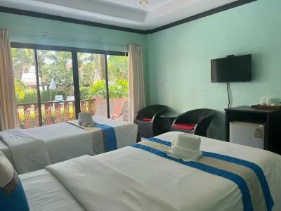 Lanta Seafront Resort - 66