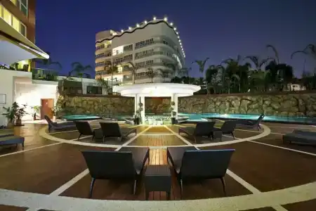 Centara Nova and Spa Pattaya - 37
