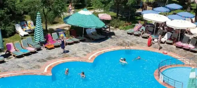 Club Cactus Paradise - 80