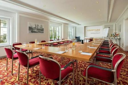 Courtyard by Marriott Hamburg Airport - 96