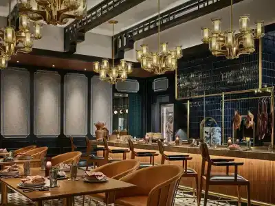 Rosewood Bangkok - 38