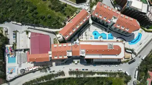 Ramada Resort Kusadasi & Golf - 3