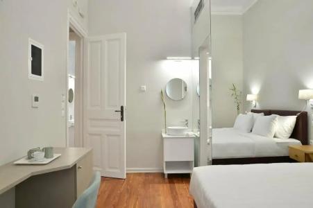 1900 ATHENIAN HOUSE - 8