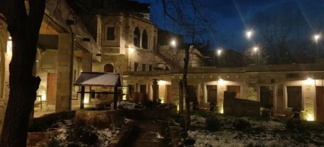 Sarnich Cave Suites - 20