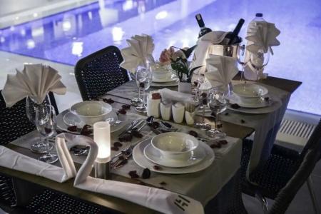 Laren Family & Spa - Boutique Class - 15
