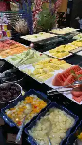 Ramada & Suites by Wyndham Ajman - 9