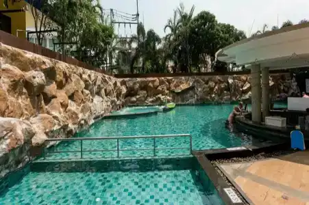 Centara Nova and Spa Pattaya - 44