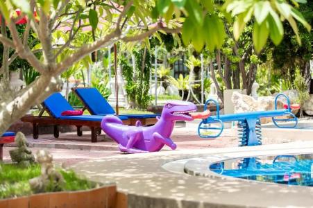 Crystal Bay Yacht Club Beach Resort - 8