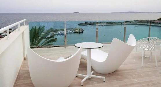 BQ Aguamarina Boutique - 36