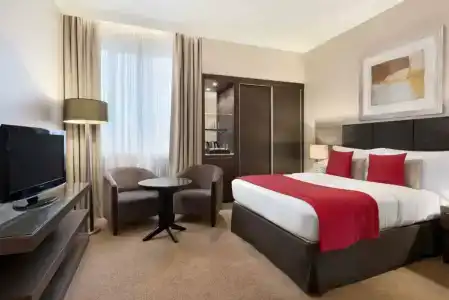 Ramada by Wyndham Abu Dhabi Downtown - 44