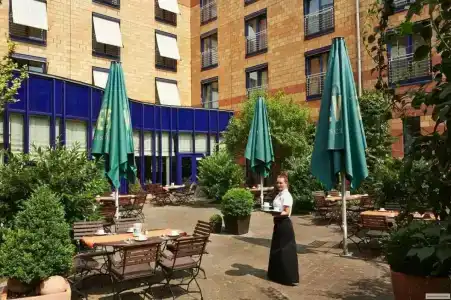 H4 Hamburg Bergedorf - 56