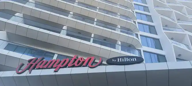 Hampton By Hilton Marjan Island - 25