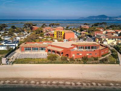 ibis Thalassa Hyeres Plage - 89