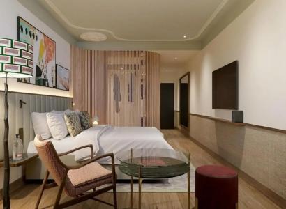 Grand Central, Small Luxurys - 68