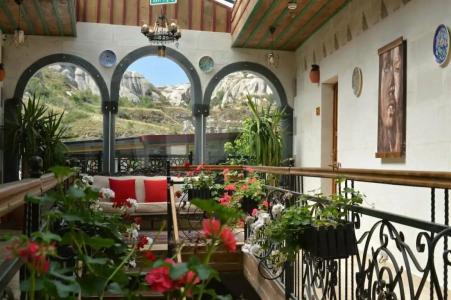 Grand Elite Cave Suites - 81