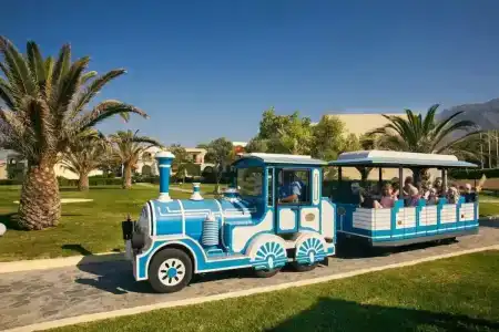 Pilot Beach Resort - 2