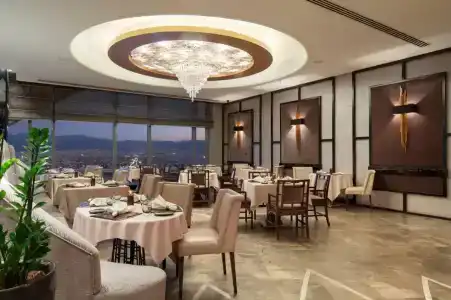 Hilton Bursa Convention Center & Spa - 80