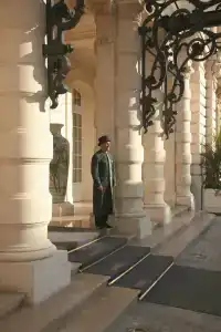 Shangri-La Paris - 40